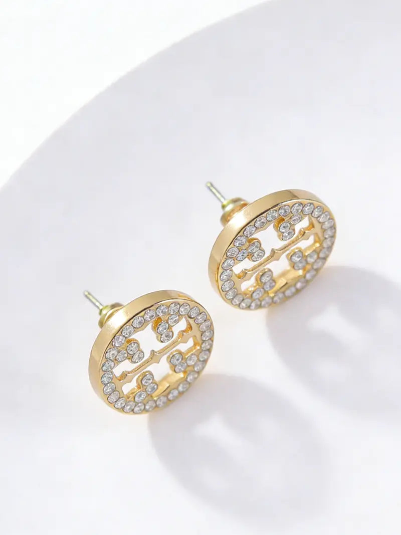 Openwork Circular Flower Stud Earrings Set with Diamonds